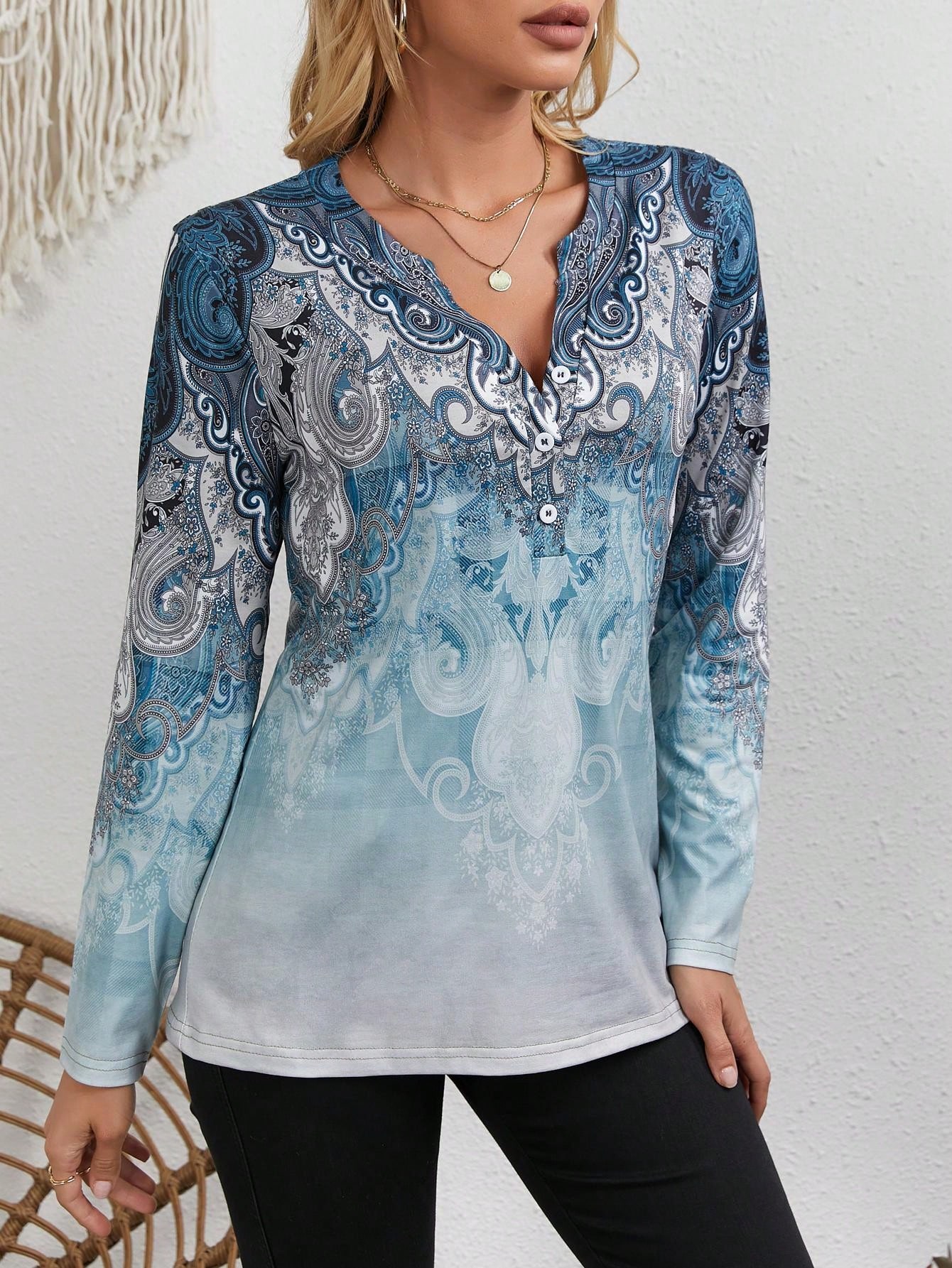 Ethnic Style - Dames top in etnische stijl: vintage