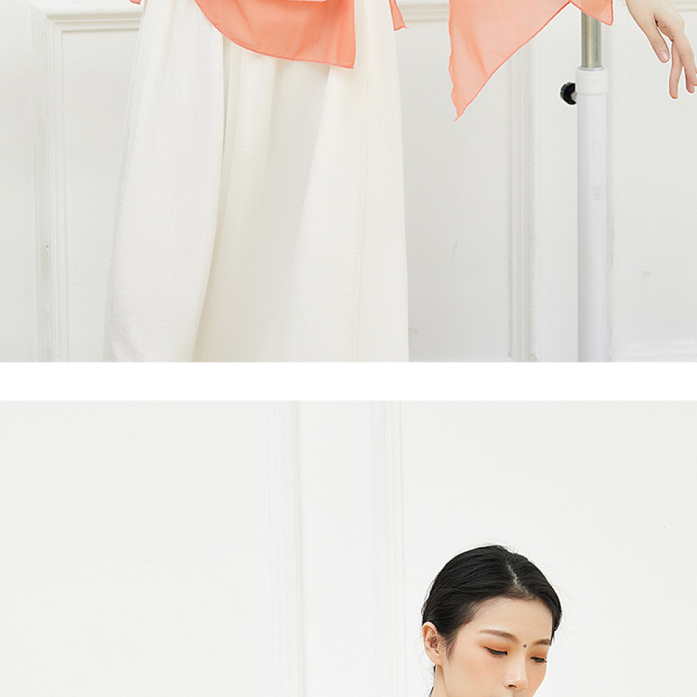Klassieke dansuniform voor dam - Ethnic Fashion Studio recensie en prijs